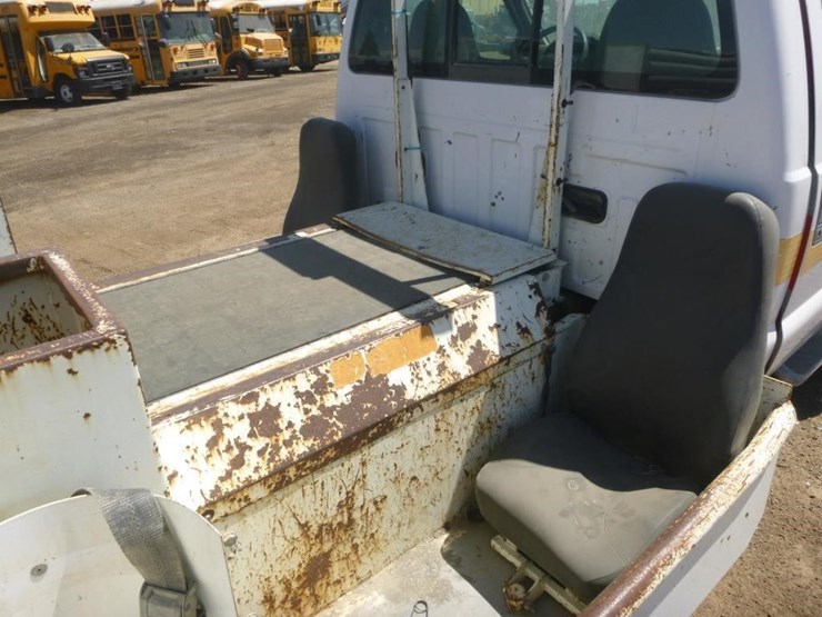 2008-ford-f450-image-9