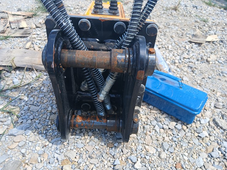 #20199-•-toft-hydraulic-breaker-excavator-attachment-(305)-image-19