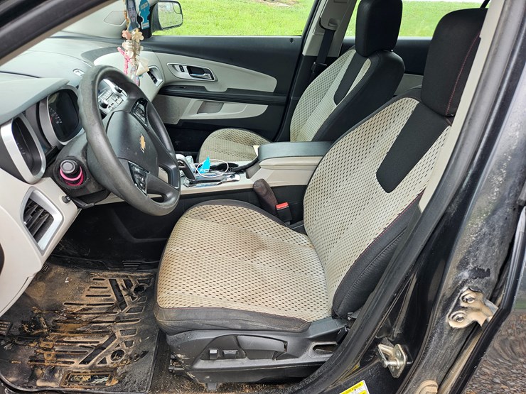 2014-chevrolet-equinox-image-27
