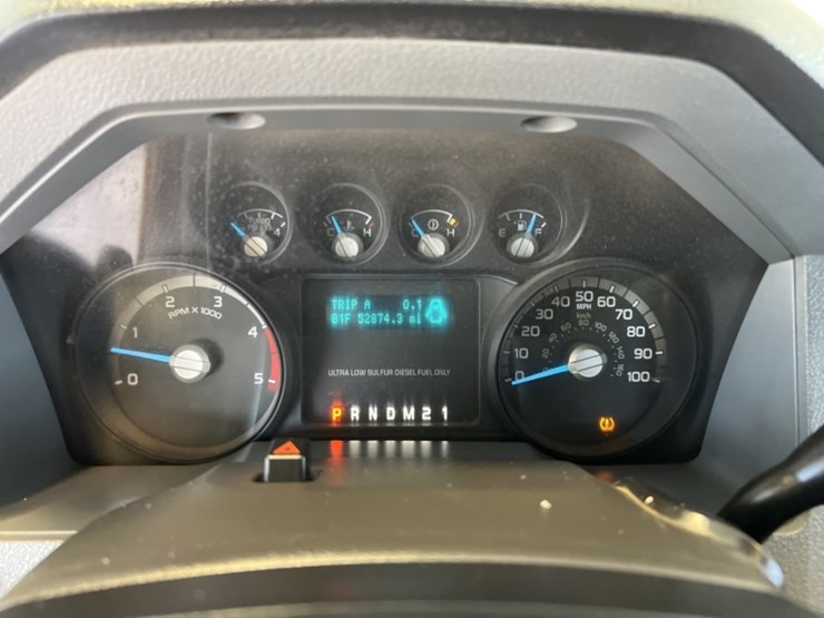 2011-ford-f350-image-17