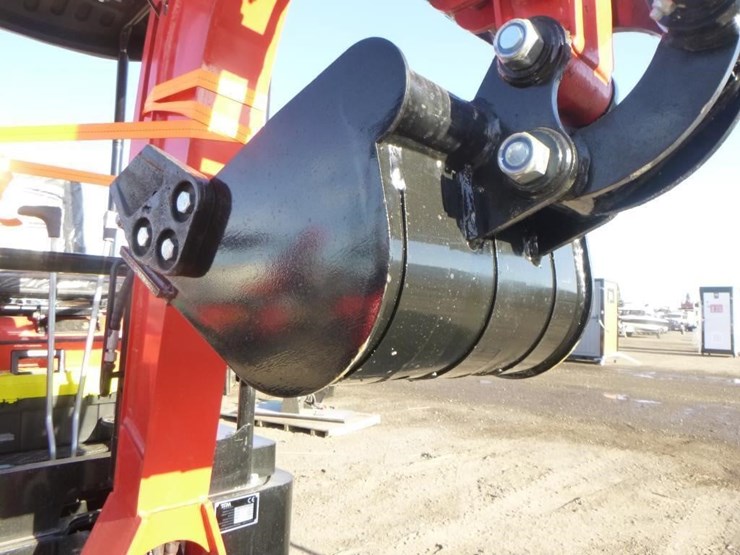 2025-tpm-16-hydraulic-excavator-image-10