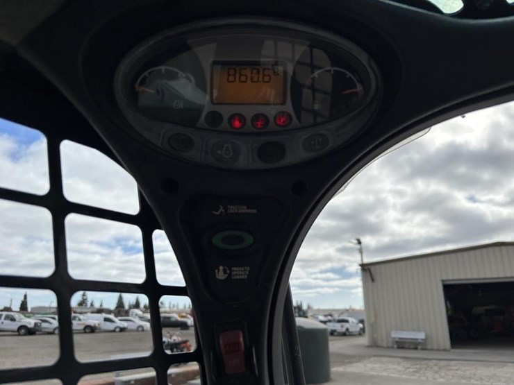 2018-bobcat-s550-image-27