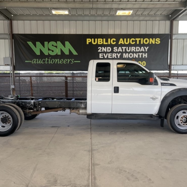 2013 FORD F550