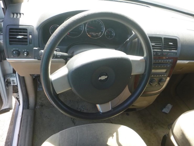 2008-chevrolet-uplander-image-11