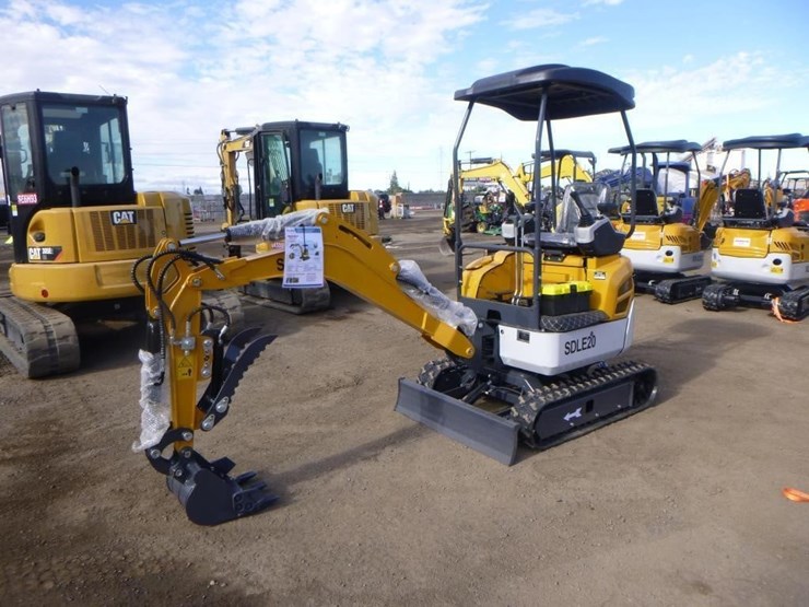 2025-sdlanch-sdle20-hydraulic-excavator-image-1