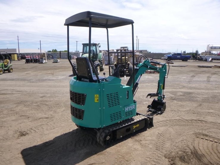 2025-cfg-h15r-hydraulic-excavator-image-3