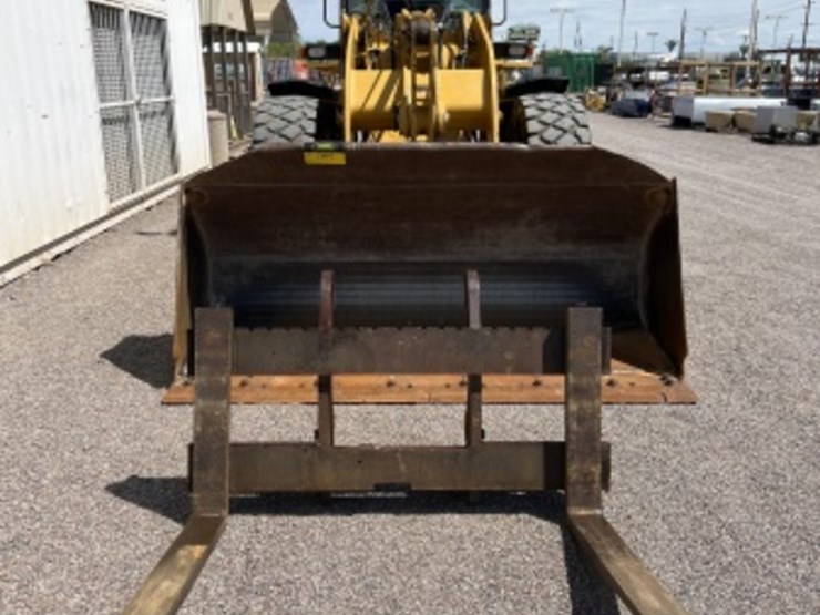 caterpillar-928g-image-4