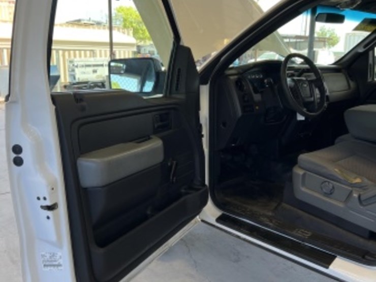 2011-ford-f150-image-21