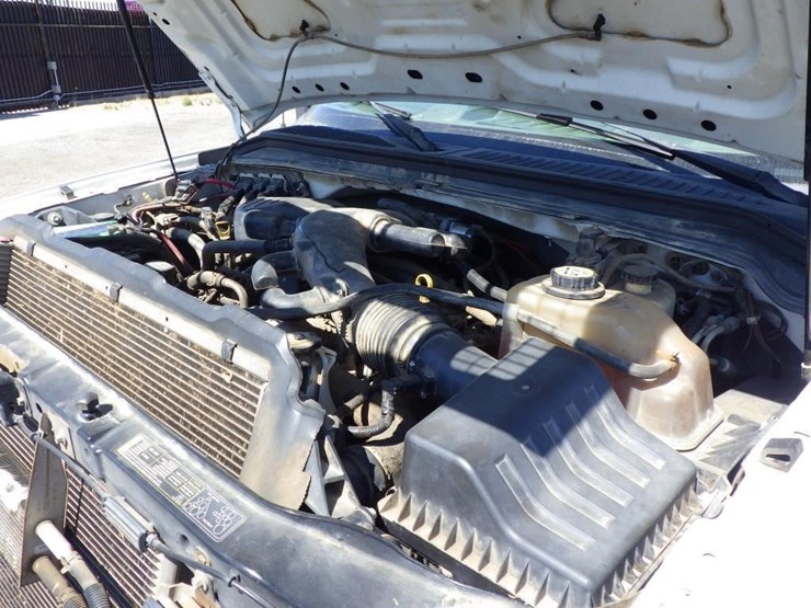 2008-ford-f550-image-12