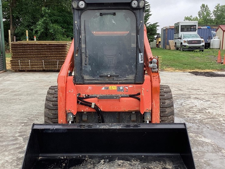 2021-kubota-ssv75-image-7