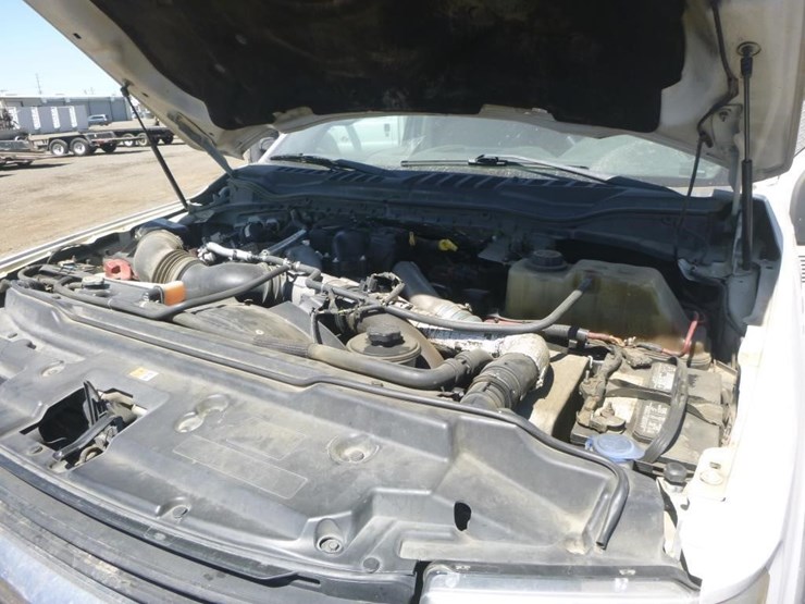 2017-ford-f550-image-29