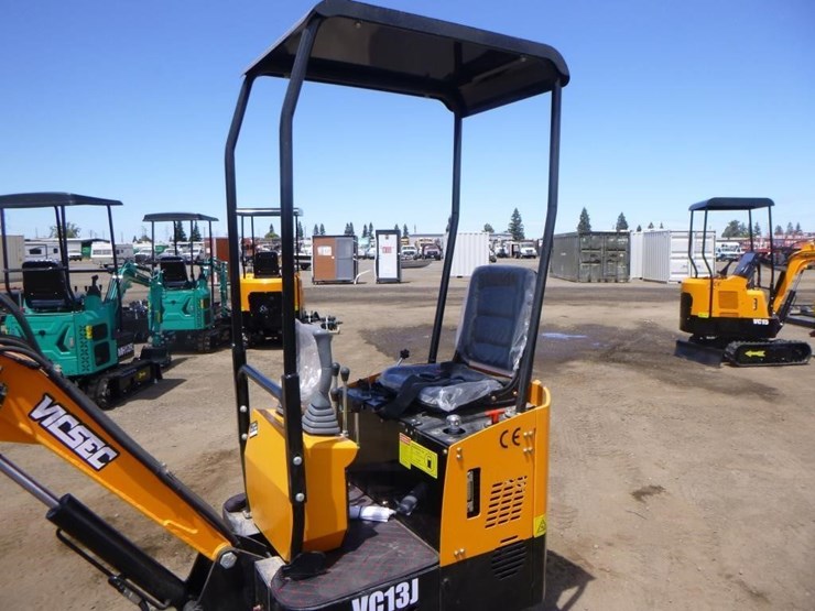 2025-vicsec-vc13j-hydraulic-excavator-image-18
