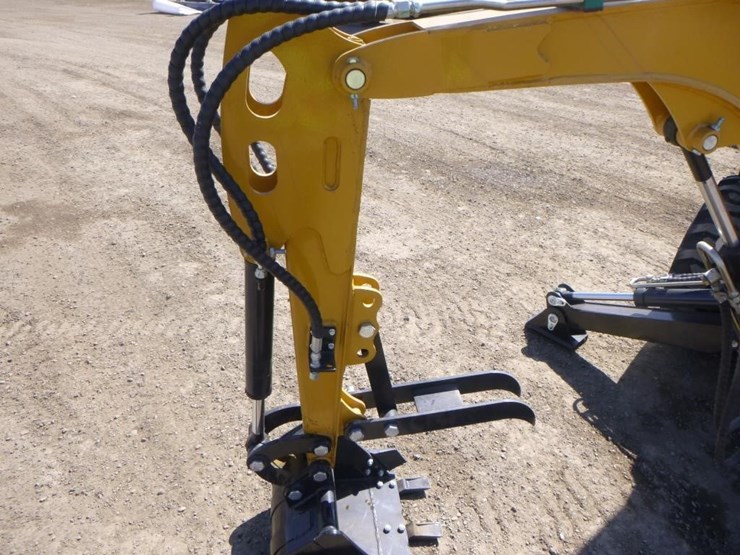 2025-agt-bh50g-loader-backhoe-image-22