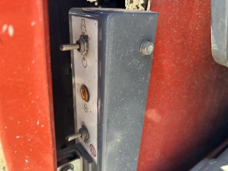 skyjack-sj8841rt-image-16