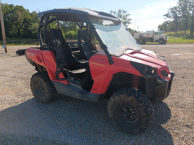 2017-can-am-commander-800-image-10