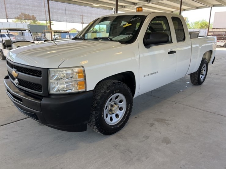 2013-chevrolet-silverado-1500-image-4