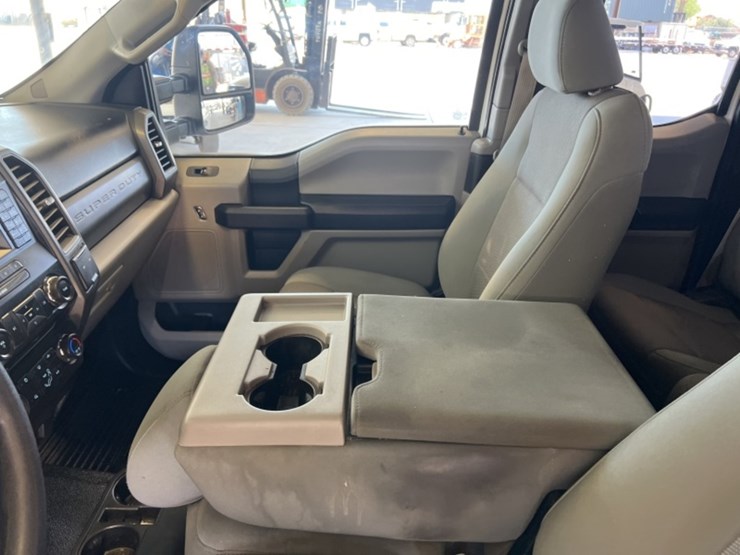 2017-ford-f250-image-21