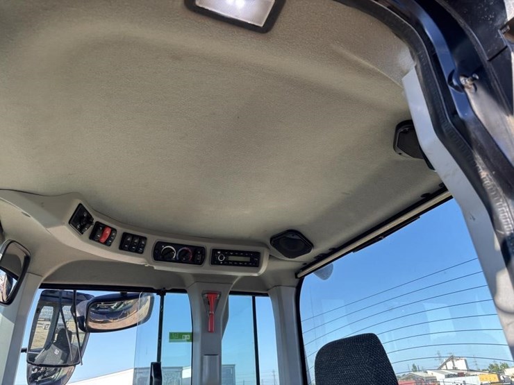 2019-caterpillar-930m-image-42