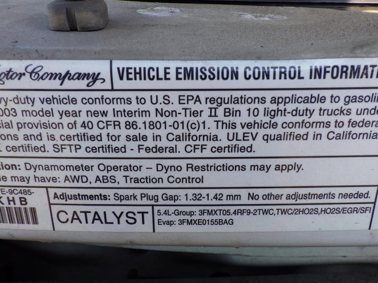 2003-ford-cargo-image-12