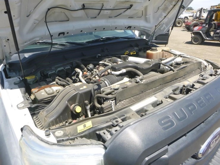 2012-ford-f550-image-18