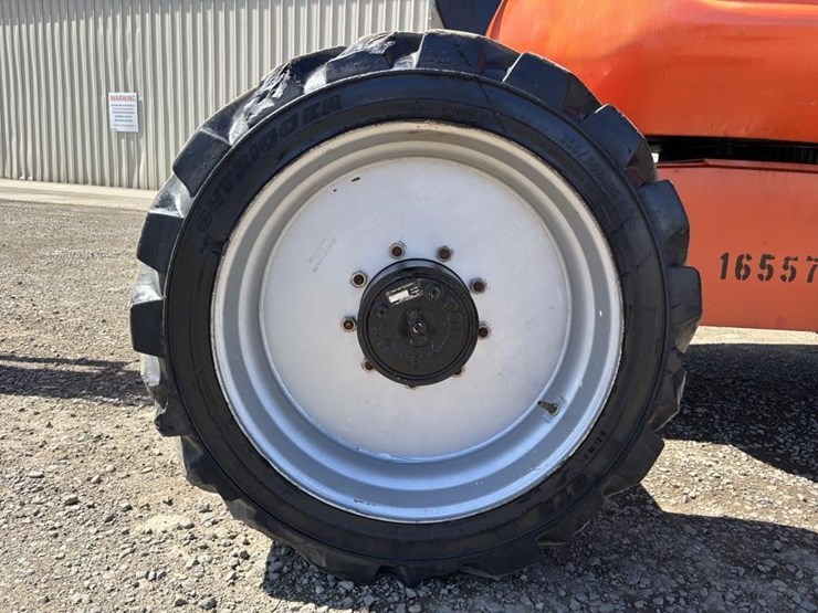 2013-jlg-600aj-image-17