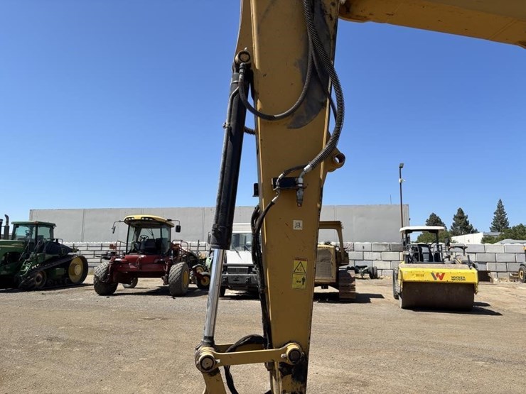 2020-caterpillar-308-cr-image-16