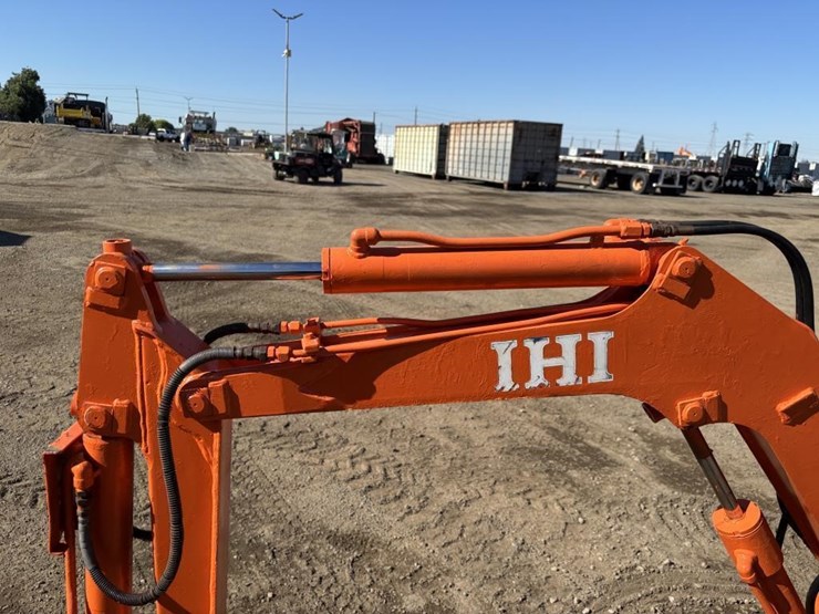 ihi-1s7fx-hydraulic-excavator-image-14