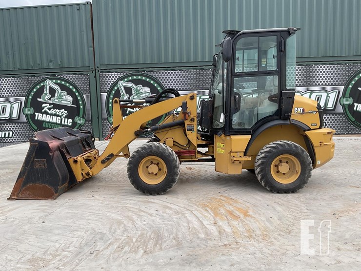 2021-caterpillar-903d-image-1