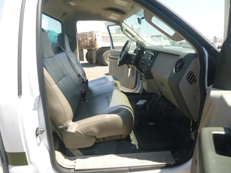 2008-ford-f250-image-9