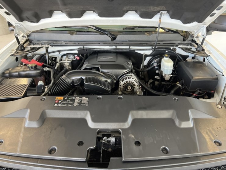 2013-chevrolet-silverado-1500-image-11