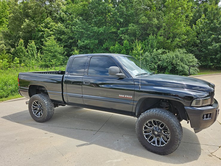#18968-•-2002-dodge-ram-pickup-truck-image-40