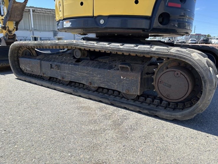 2020-yanmar-vi035-hydraulic-excavator-image-22