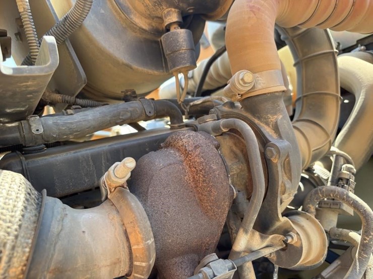 2015-case-super-n-loader-backhoe-image-60