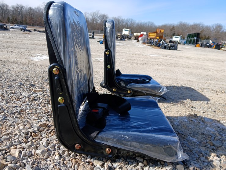 #19300-•-sklp-mini-excavator-seat-image-3