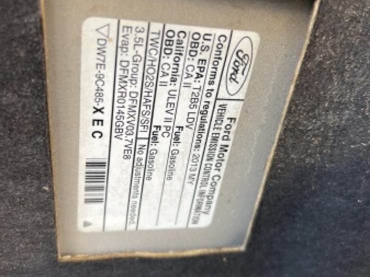 2013-ford-taurus-se-sdn-image-12