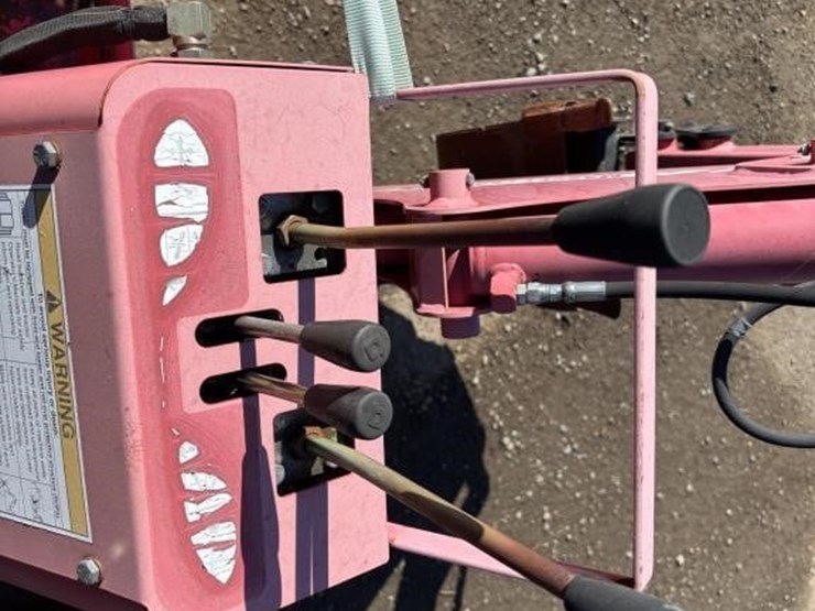 massey-ferguson-gc2310-image-11