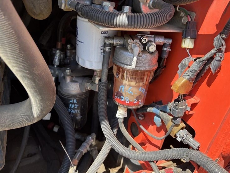 kubota-ssv65-image-34
