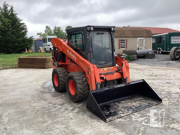 2021-kubota-ssv75-image-6