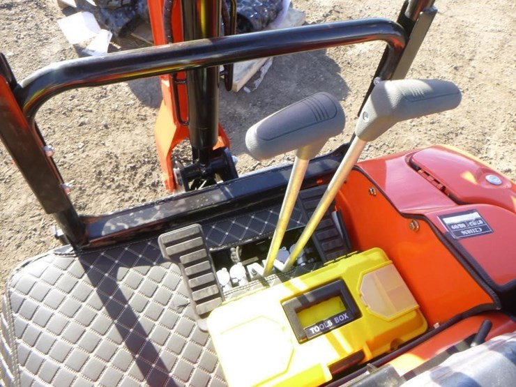 2025-tpm-16-hydraulic-excavator-image-24