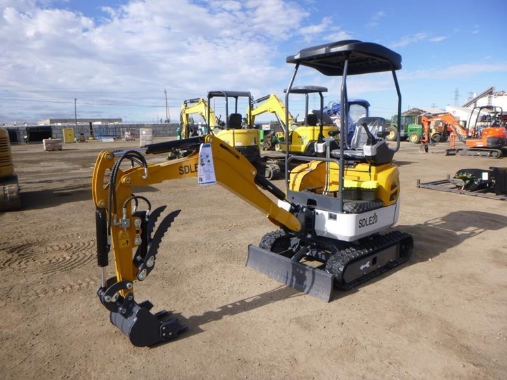 2025-sdlanch-sdle20-hydraulic-excavator-image-1
