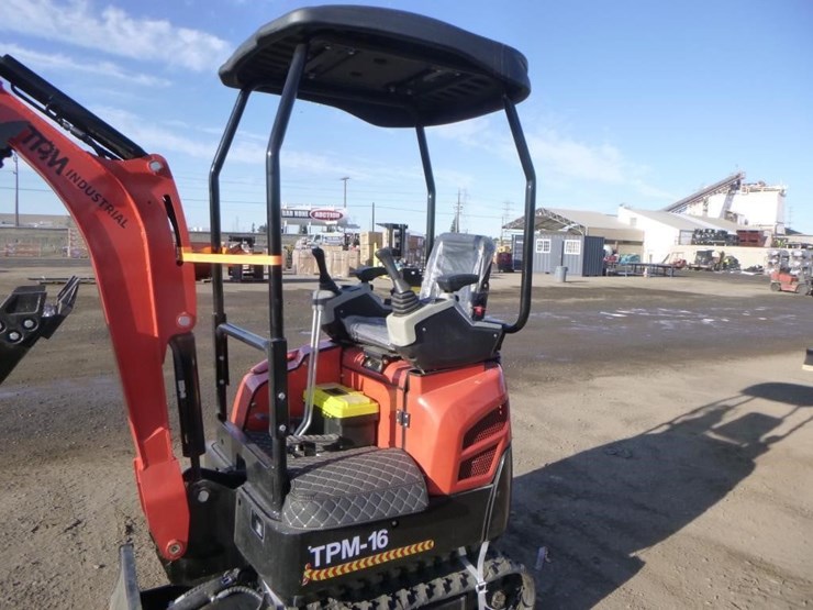 2025-tpm-16-hydraulic-excavator-image-19