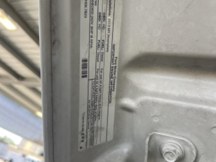 2013-ford-f550-image-12