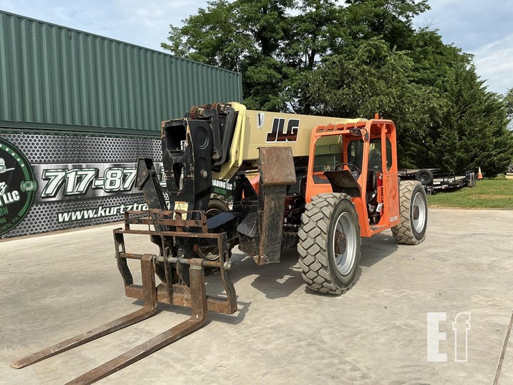 2015-jlg-g10-55a-image-8