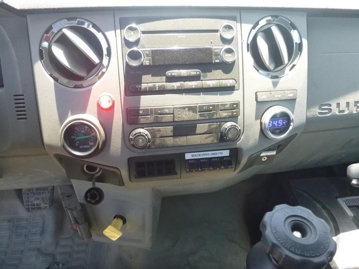 2013-ford-f650-image-23