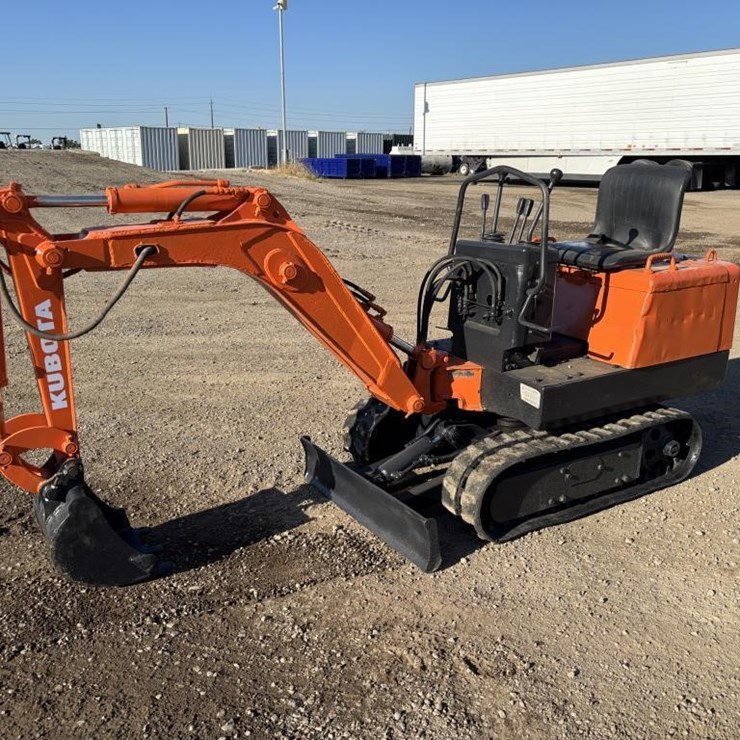 Kubota EX-7 Hydraulic Excavator