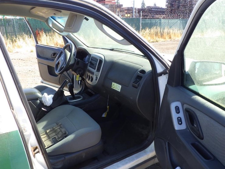 2007-ford-escape-image-7