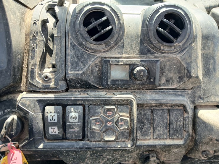 #20853-•-2021-can-am-defender-hd-10-image-23