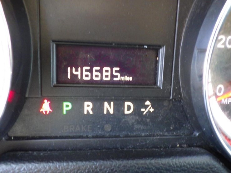 2014-dodge-grand-caravan-image-14