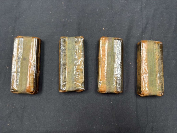(8)-15-round-m1-carbine-clips-image-4