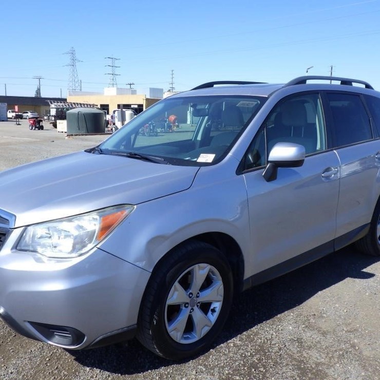 2015 SUBARU FORESTER